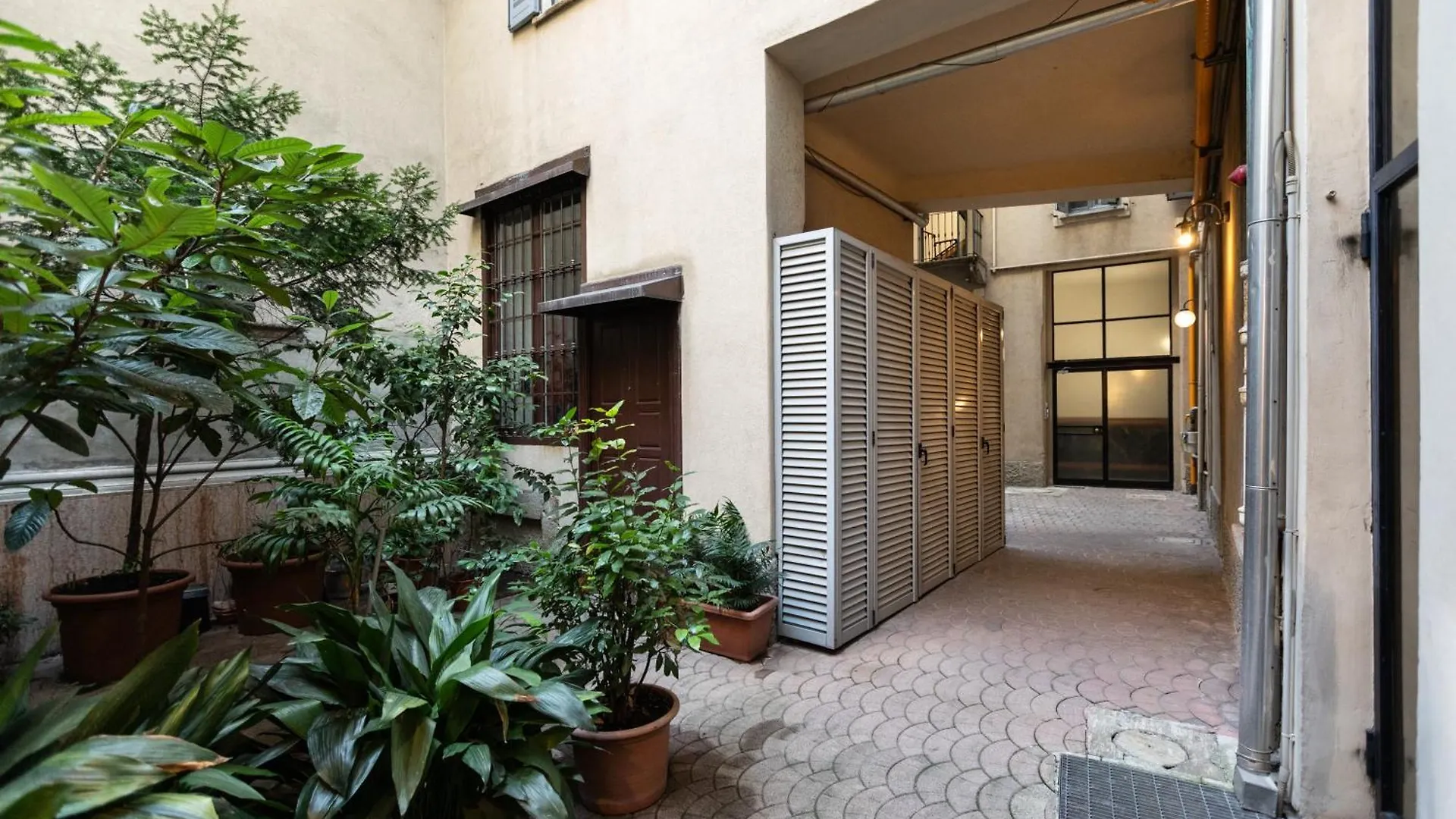Magnoliaapartments - 5 Nirone Center Milan Italy